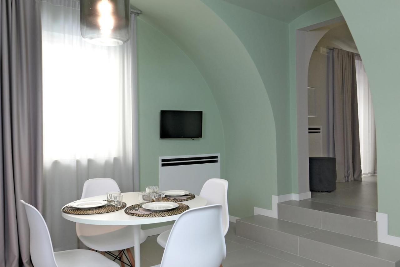 B&Bari, Via Cairoli, Le Case Di Aurelia Guesthouse Eksteriør bilde