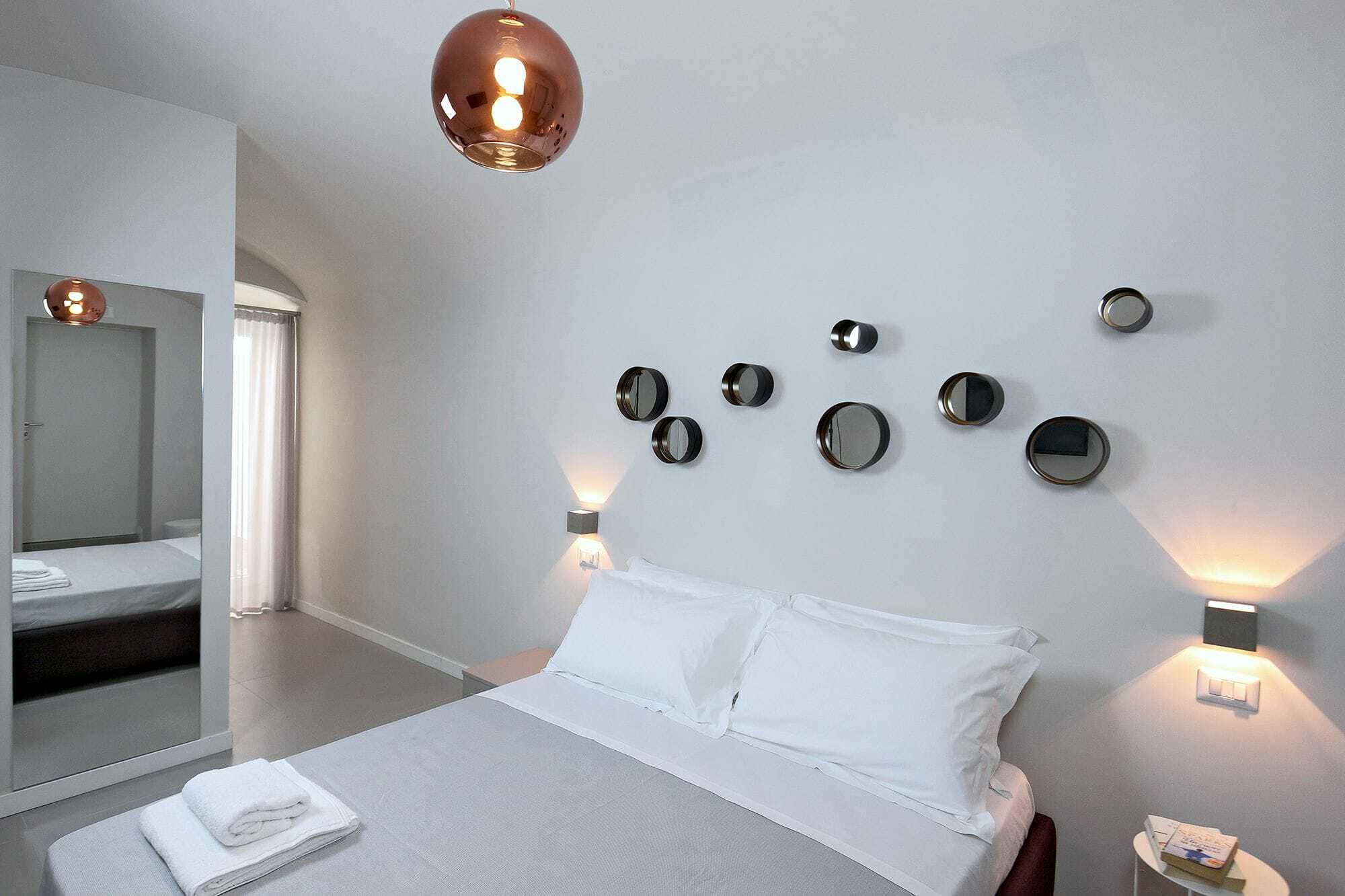 B&Bari, Via Cairoli, Le Case Di Aurelia Guesthouse Eksteriør bilde